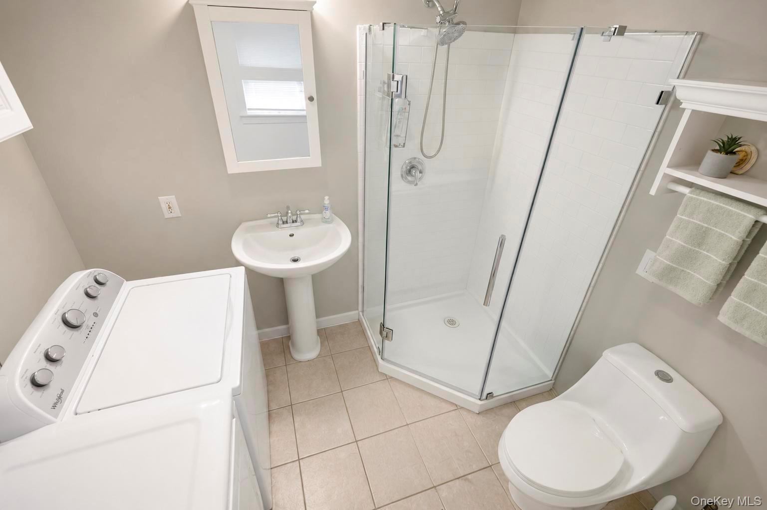 241 Riverside Drive Property Photo 21