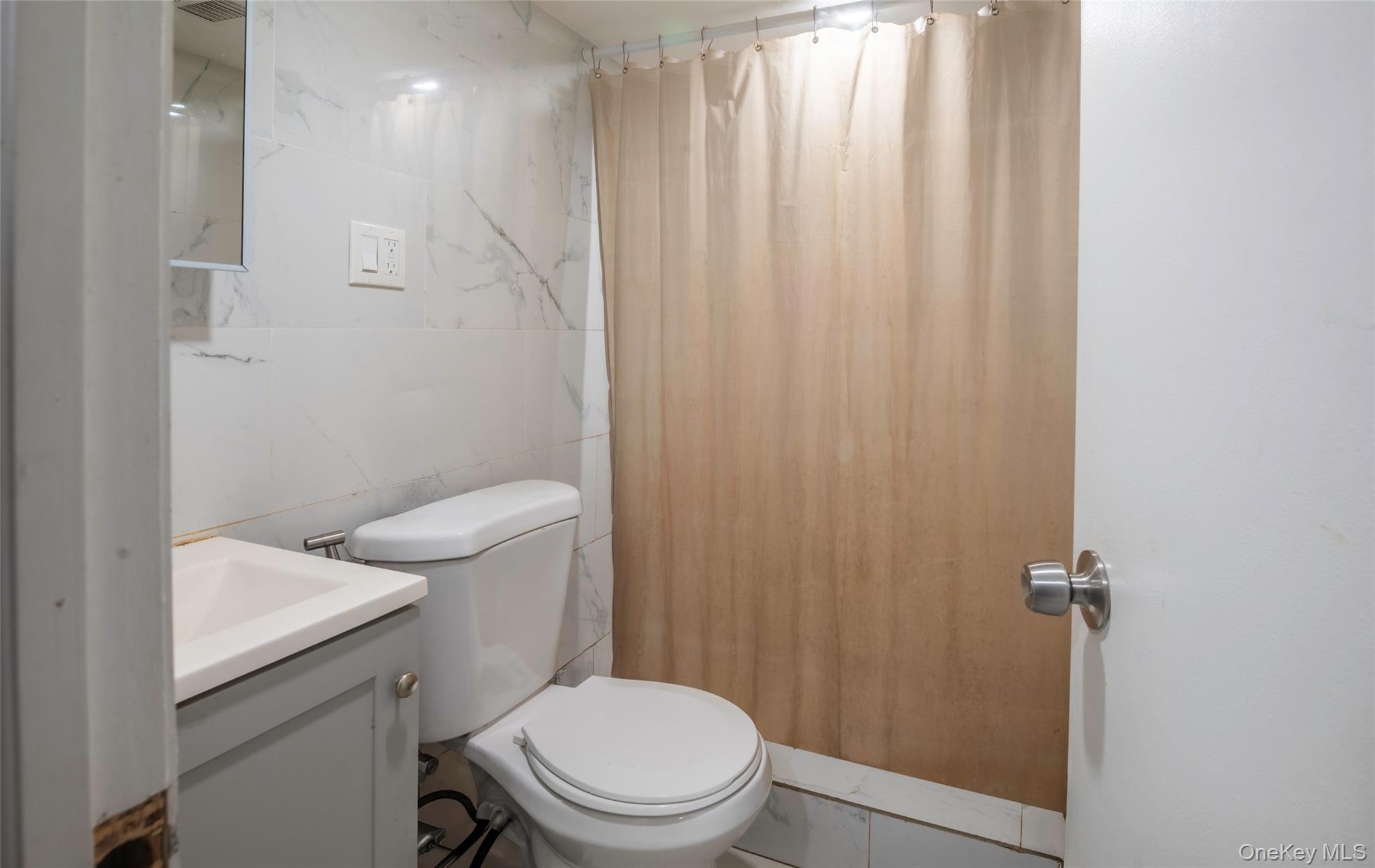 8717 160th Street Property Photo 20
