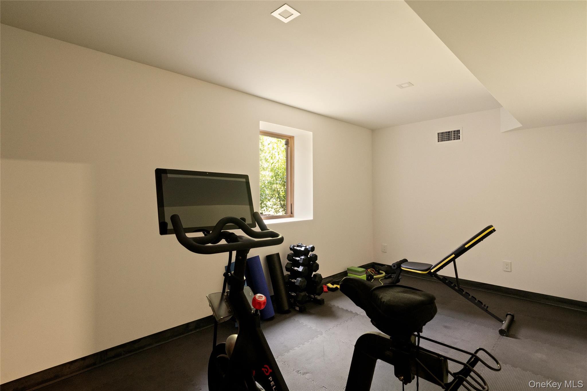150 Round Top Road Property Photo 26