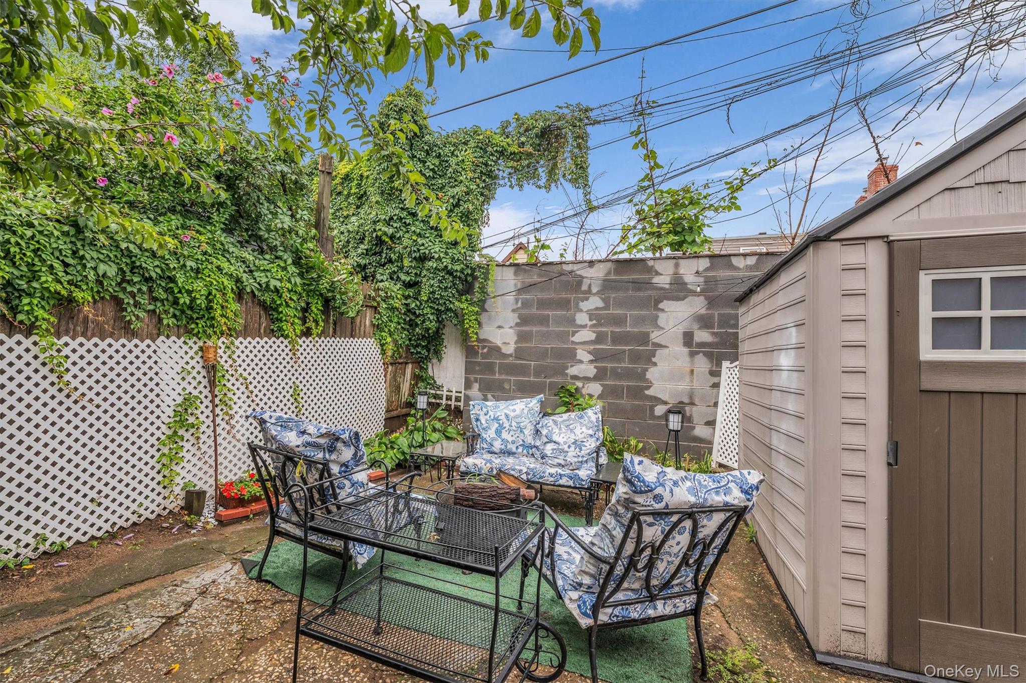 11510 Van Wyck Expressway Property Photo 7
