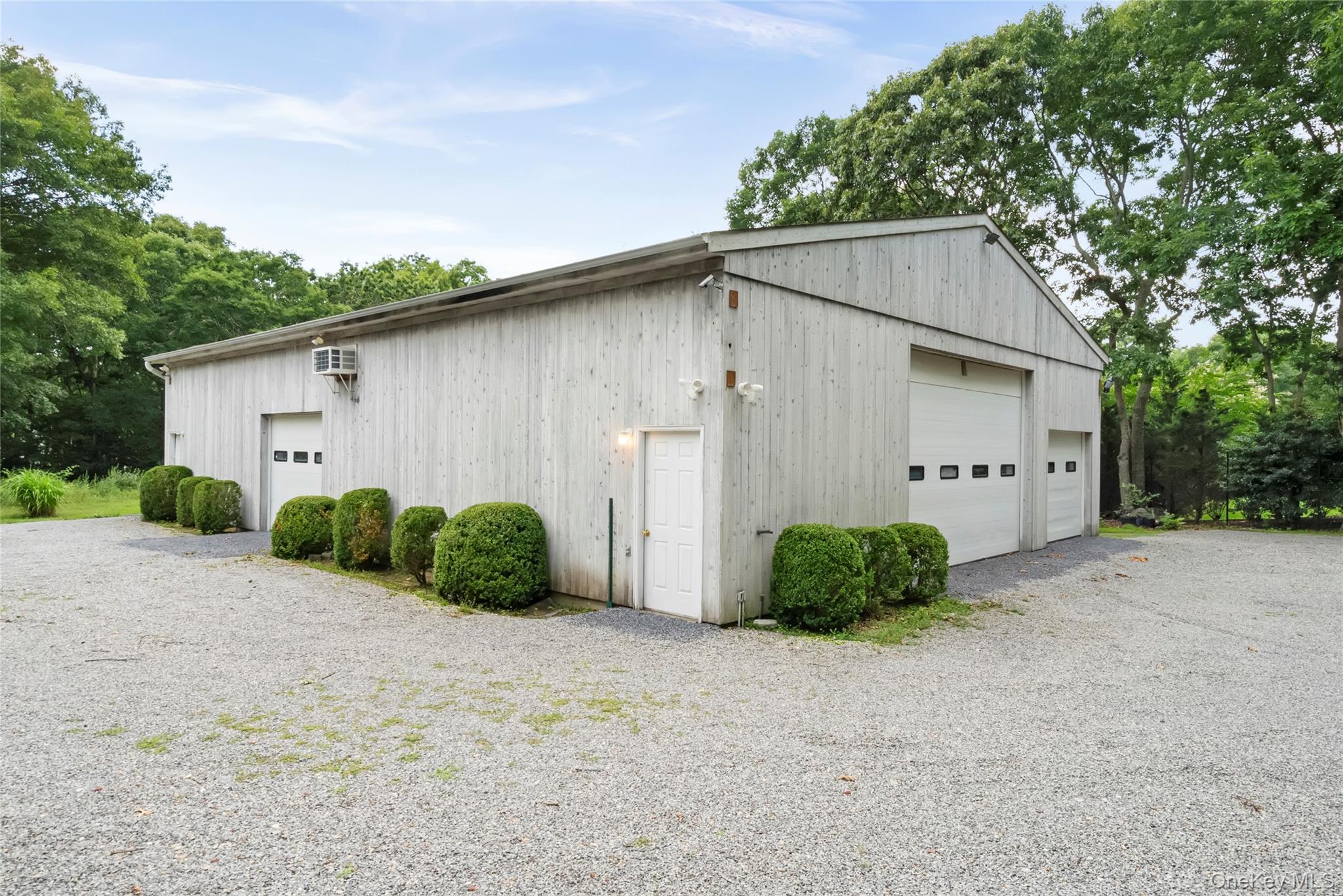 98 Old Farm Road Property Photo 16
