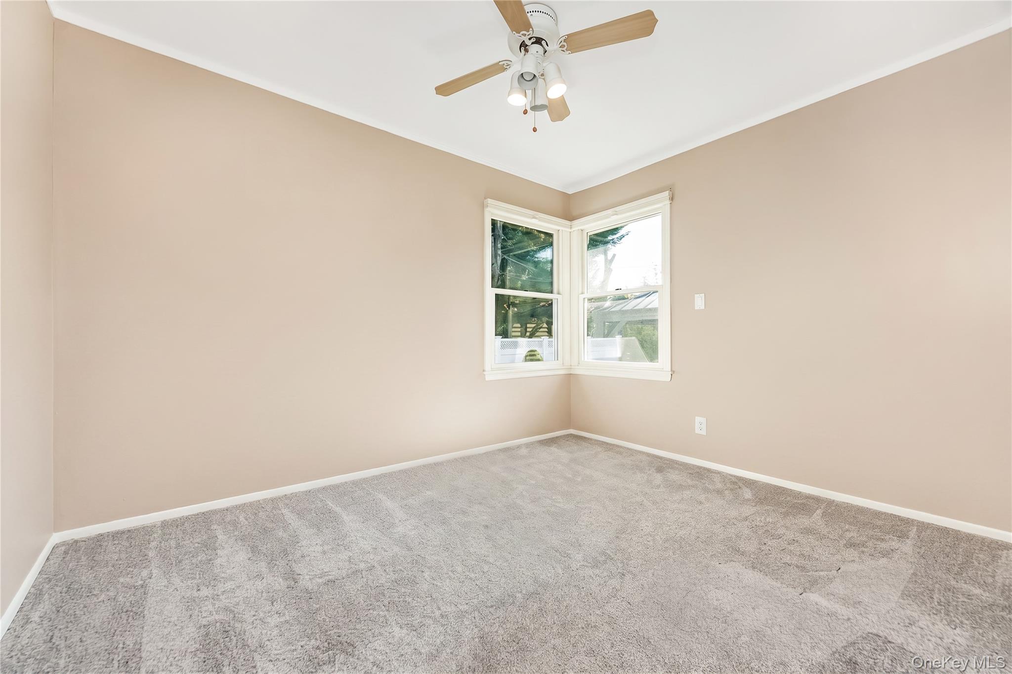 516 Heathcliff Drive Property Photo 14
