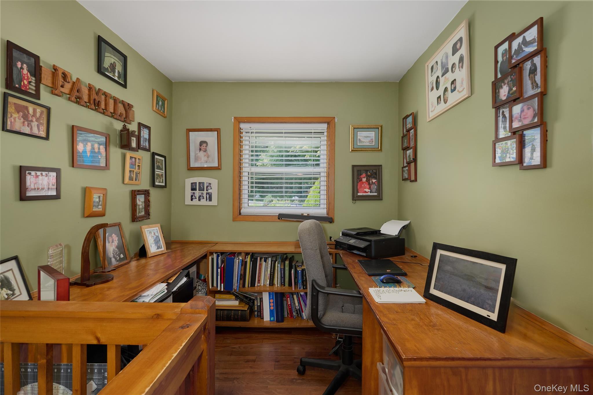 140 Nardin Road Property Photo 15
