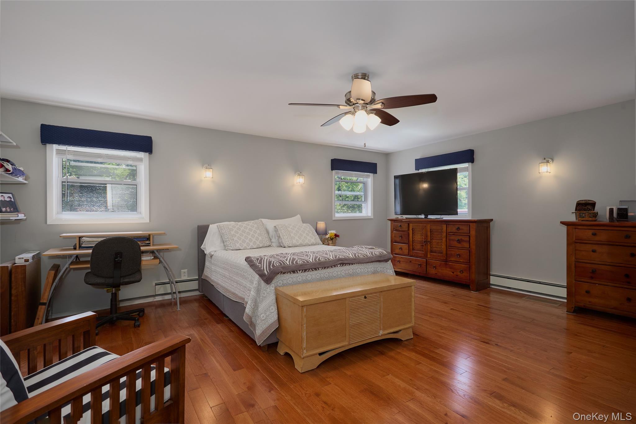 140 Nardin Road Property Photo 21