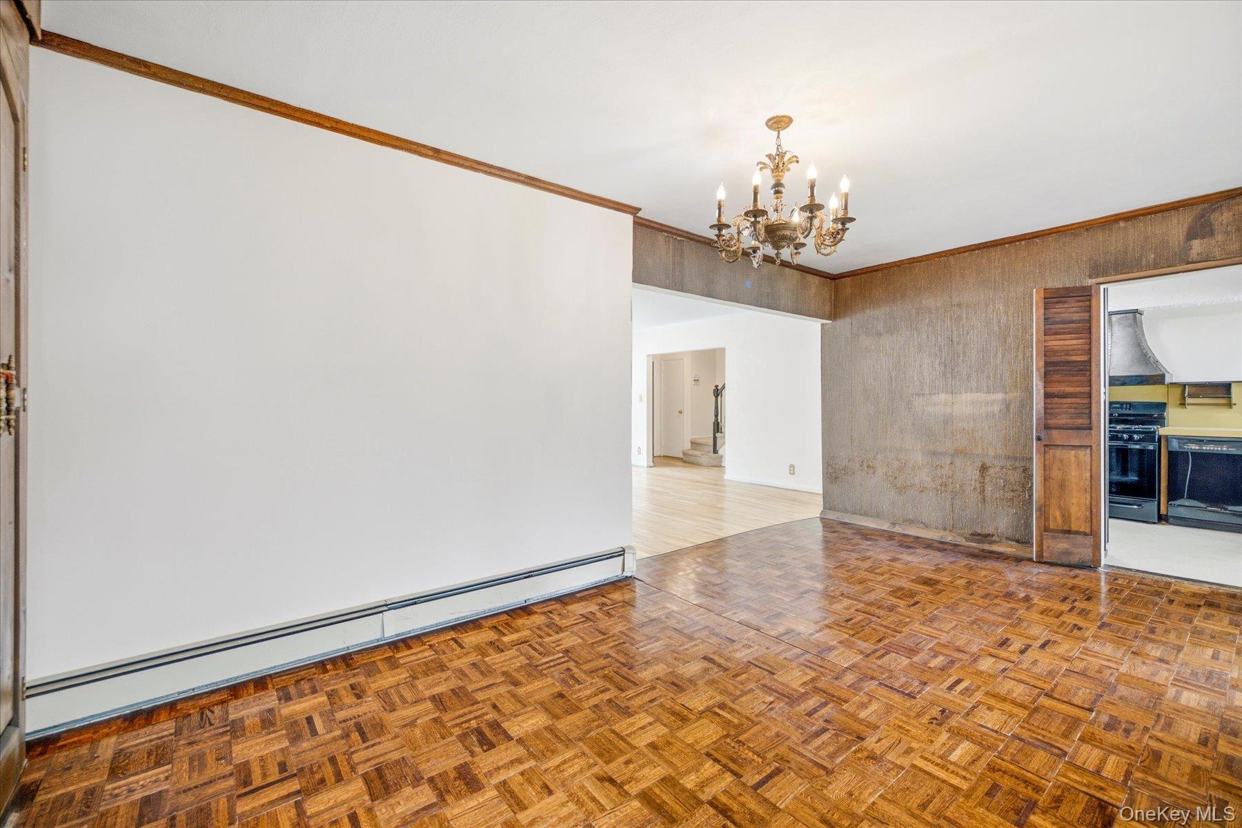 52 Woods Avenue Property Photo 11