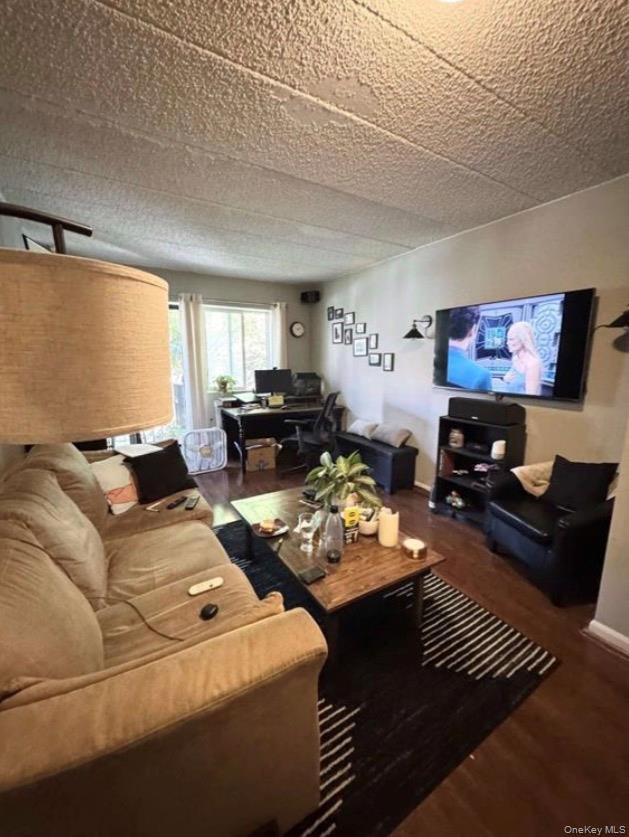 3525 86th Street Property Photo 4
