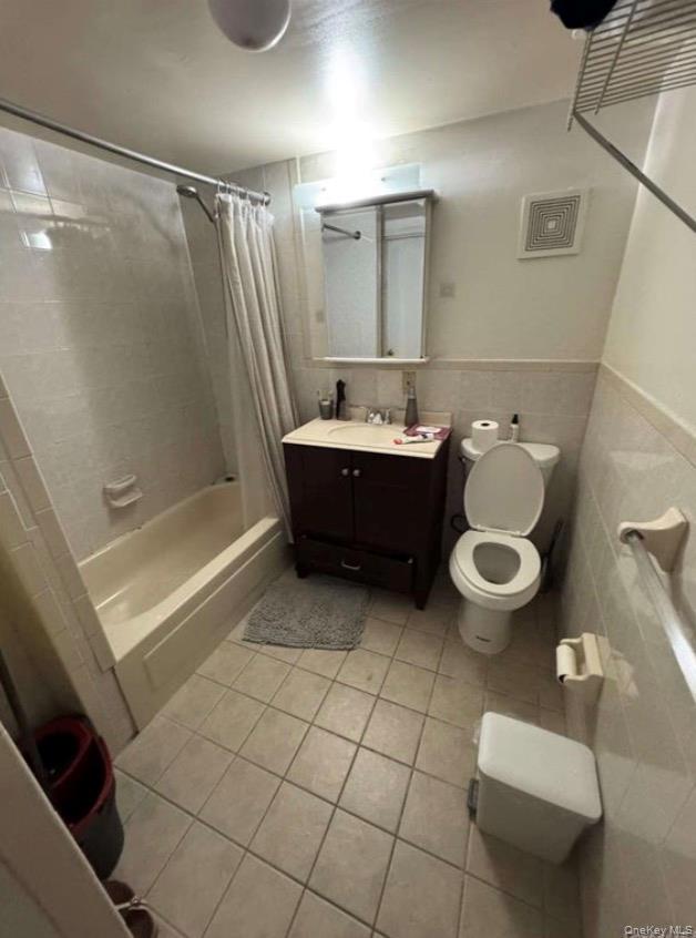 3525 86th Street Property Photo 8