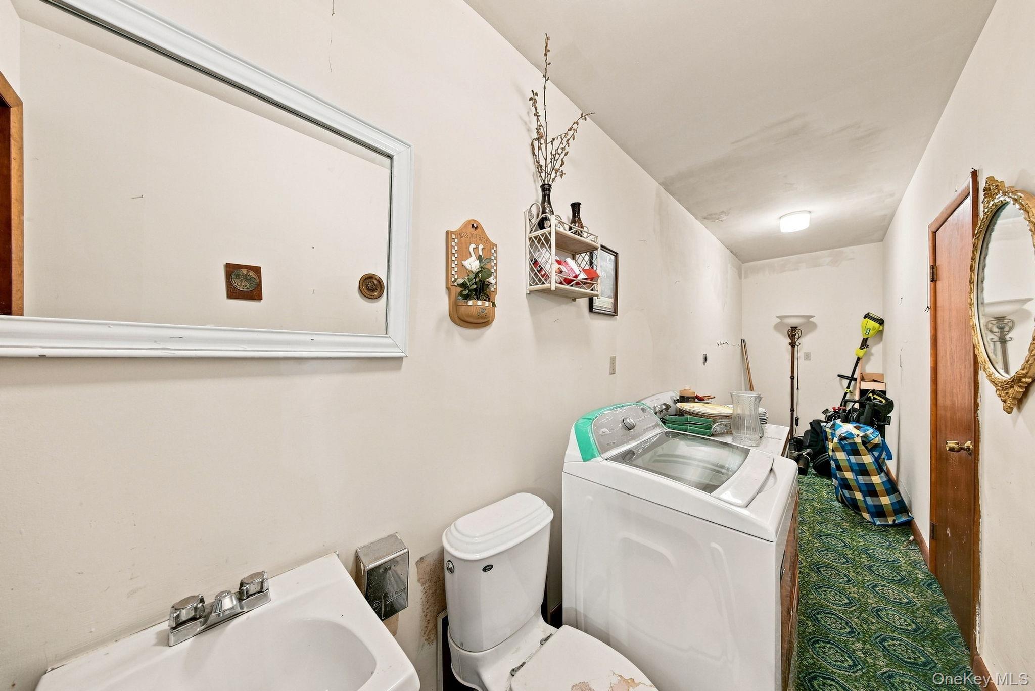 492 White Road Property Photo 15