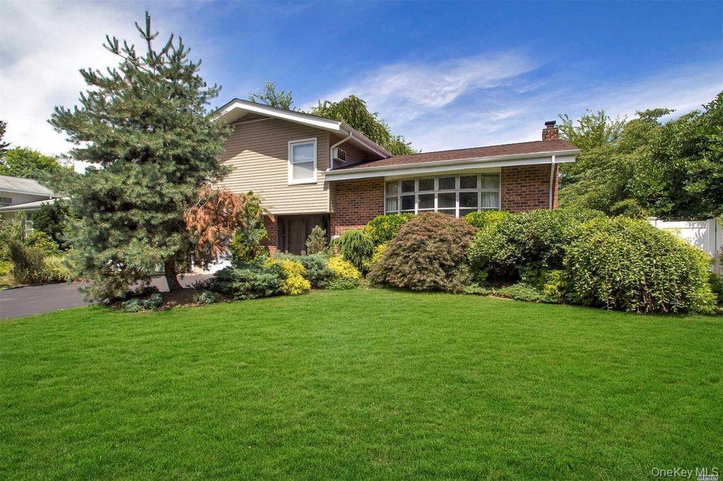 29 Village Drive Property Photo 1