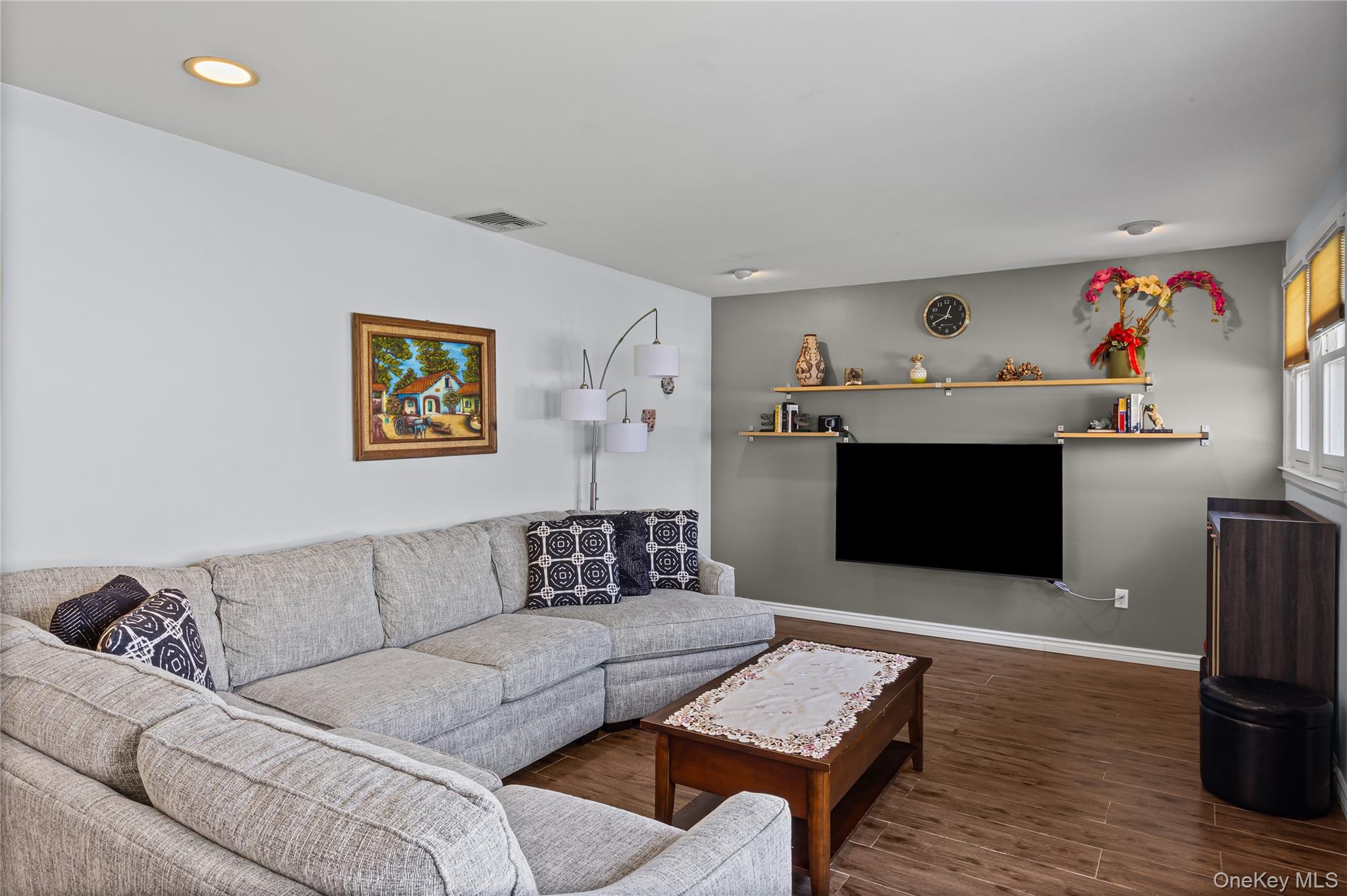 79 Spruce Lane Property Photo 8