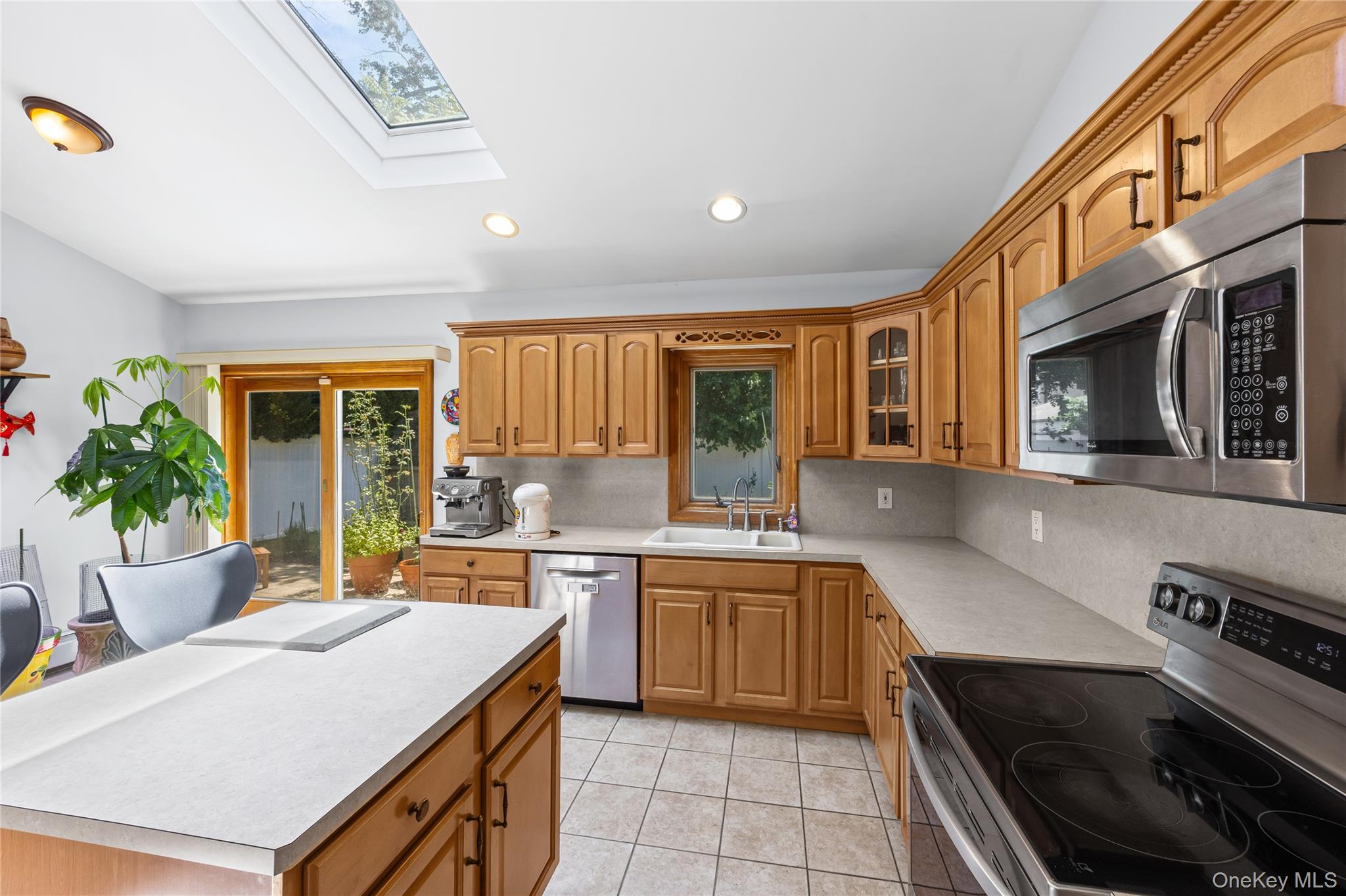 79 Spruce Lane Property Photo 18