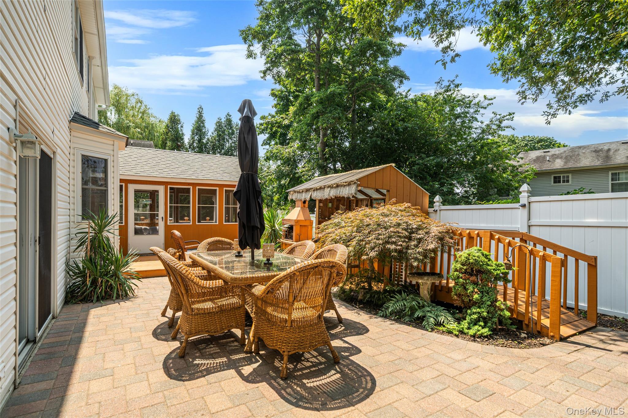 14 Locust Street Property Photo 23