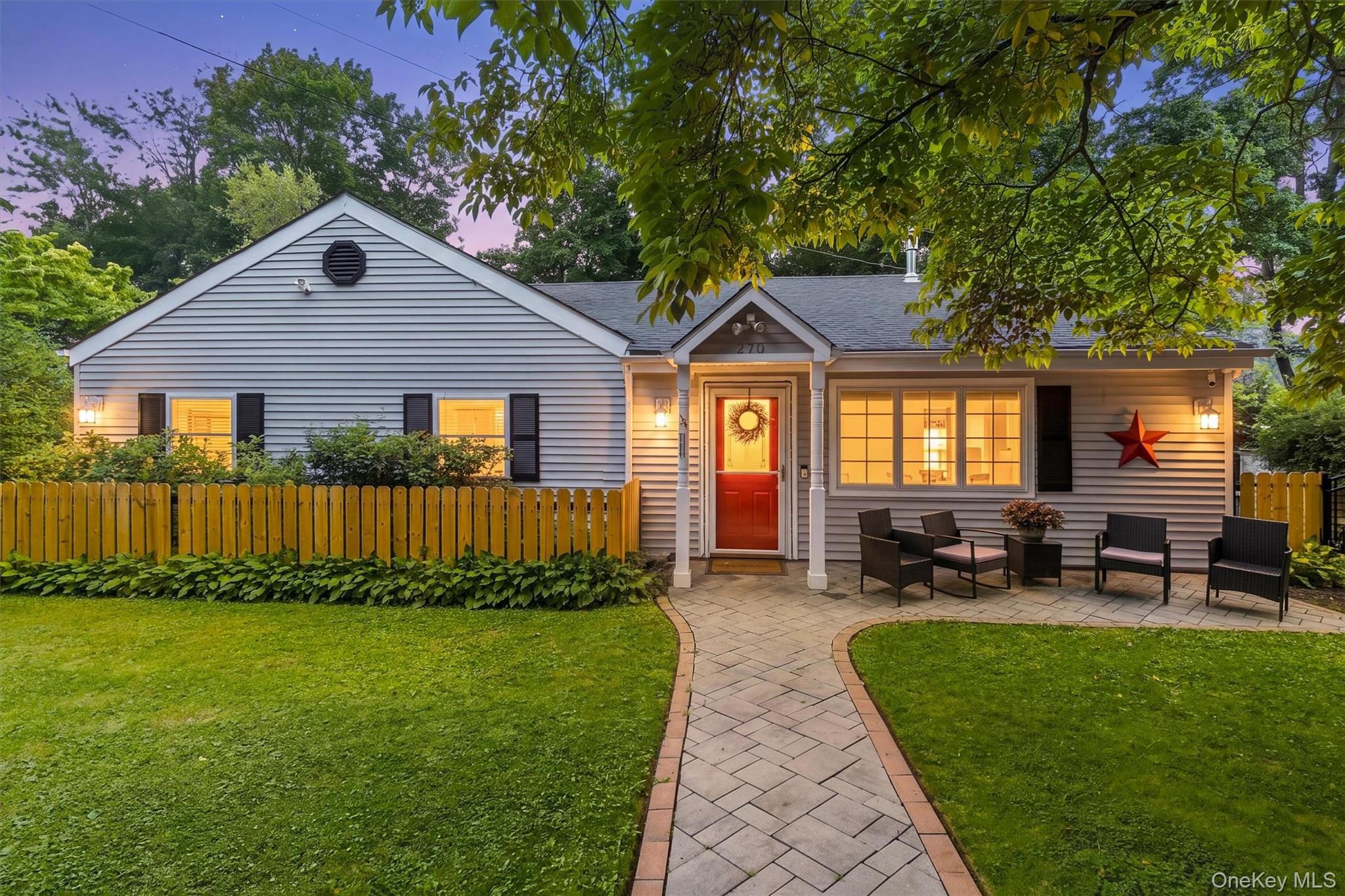 270 Cromwell Hill Road Property Photo 1