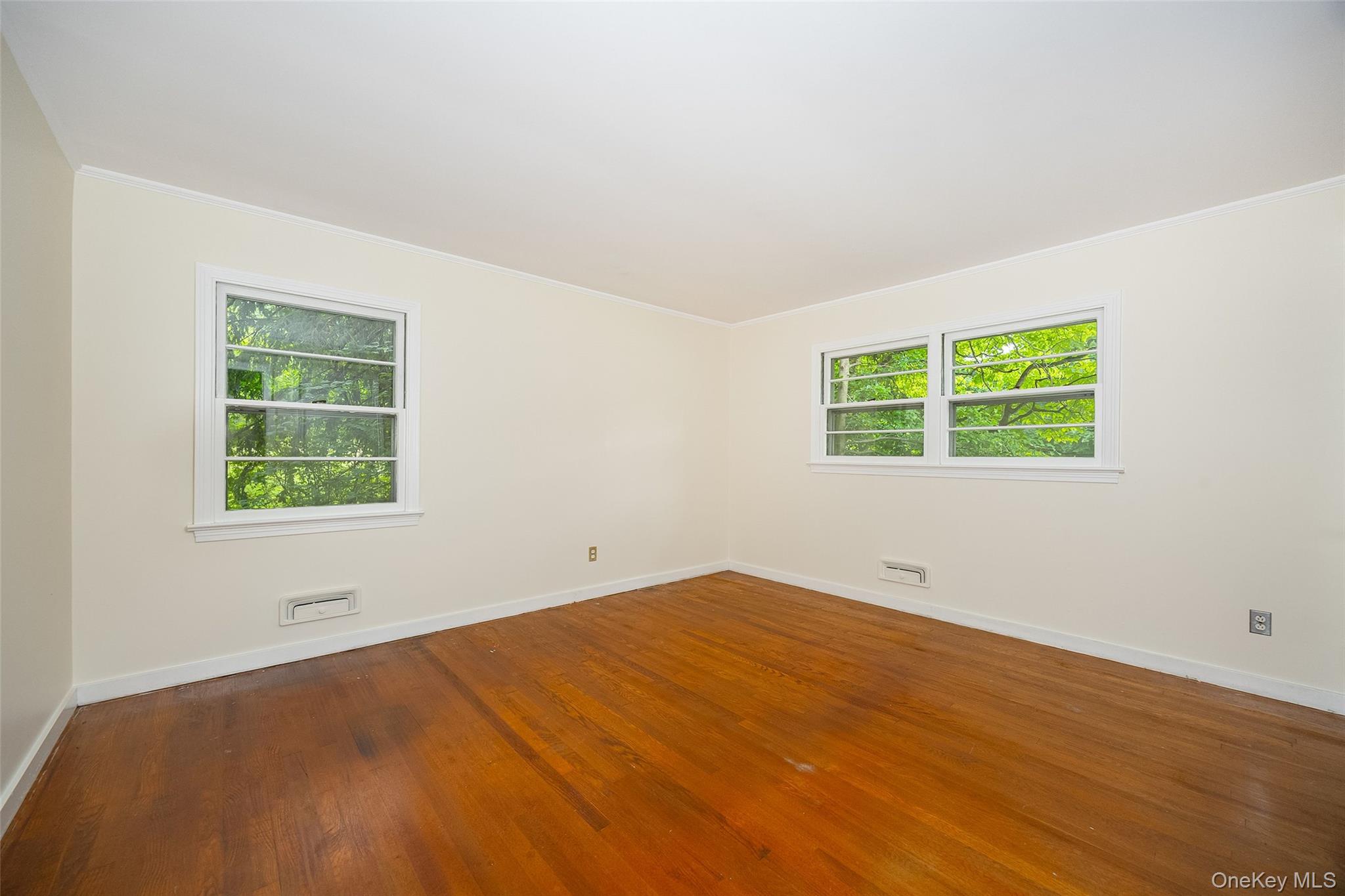 18 Flower Hill Road Property Photo 15