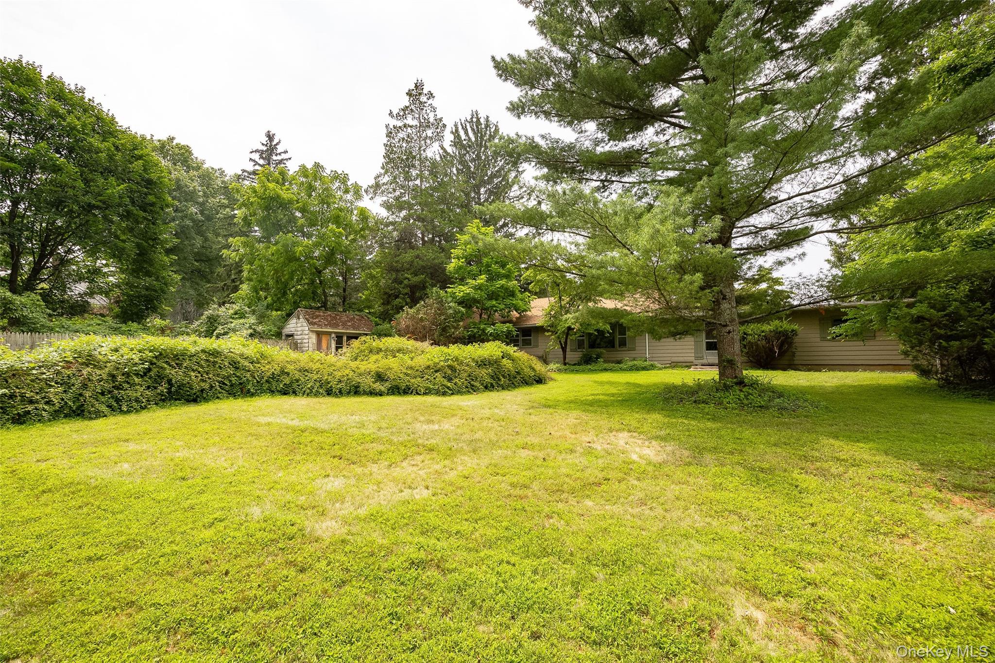 18 Flower Hill Road Property Photo 22