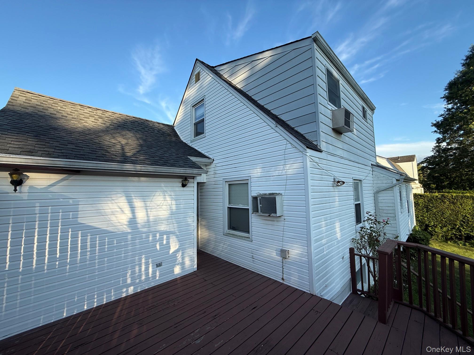 129 Greenway Property Photo 4