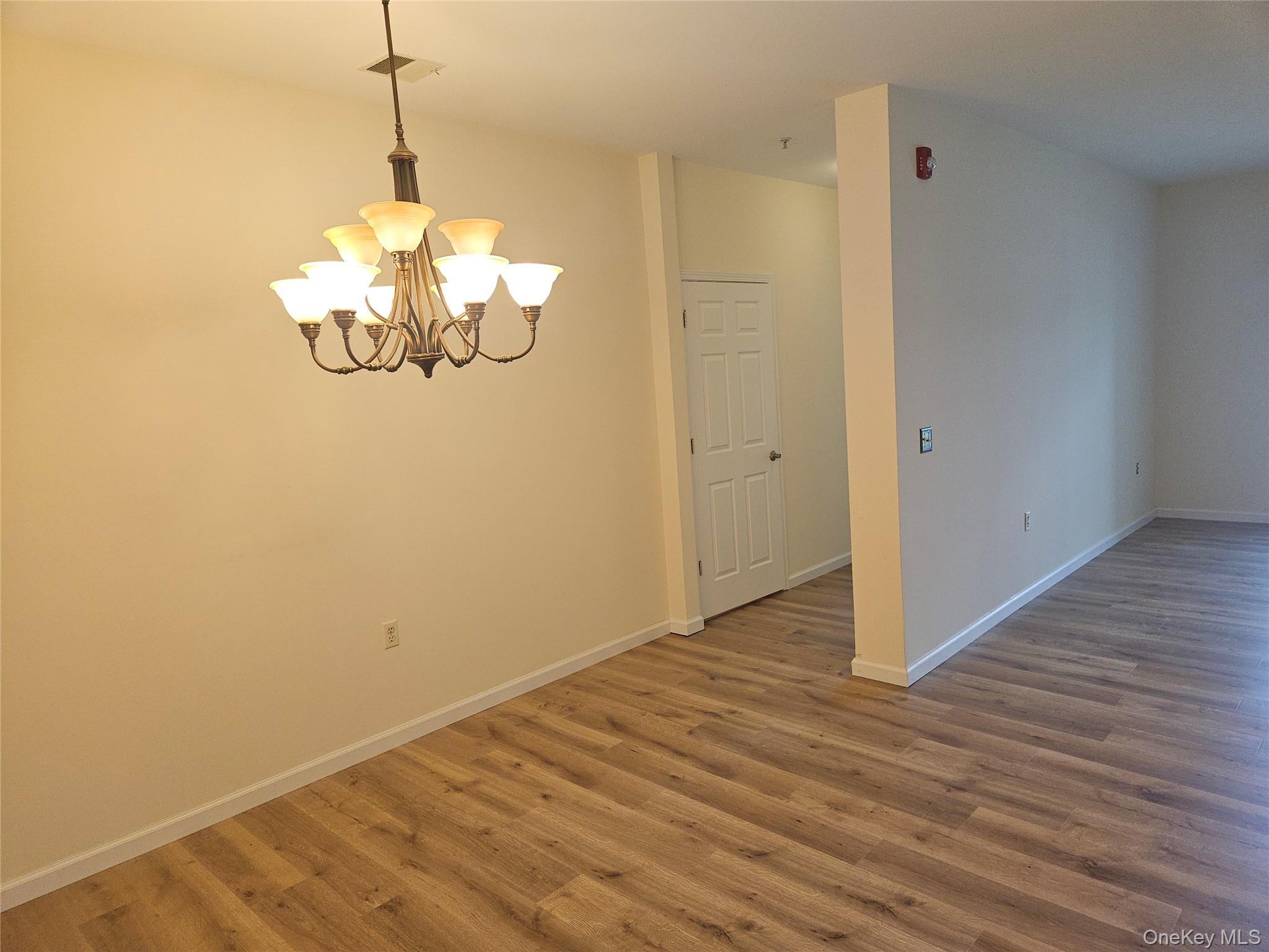 934 Tower Ridge Circle Property Photo 5