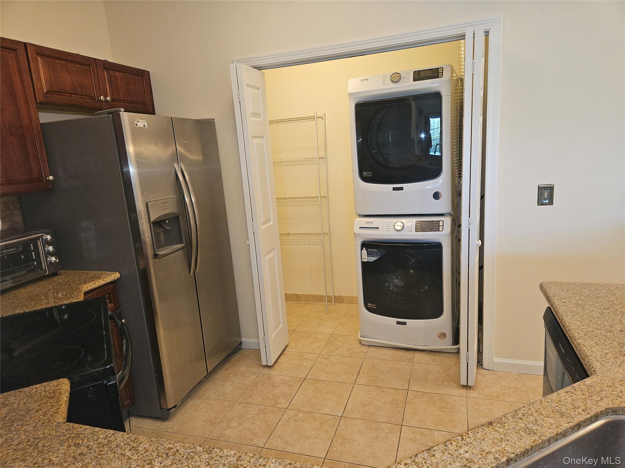 934 Tower Ridge Circle Property Photo 9