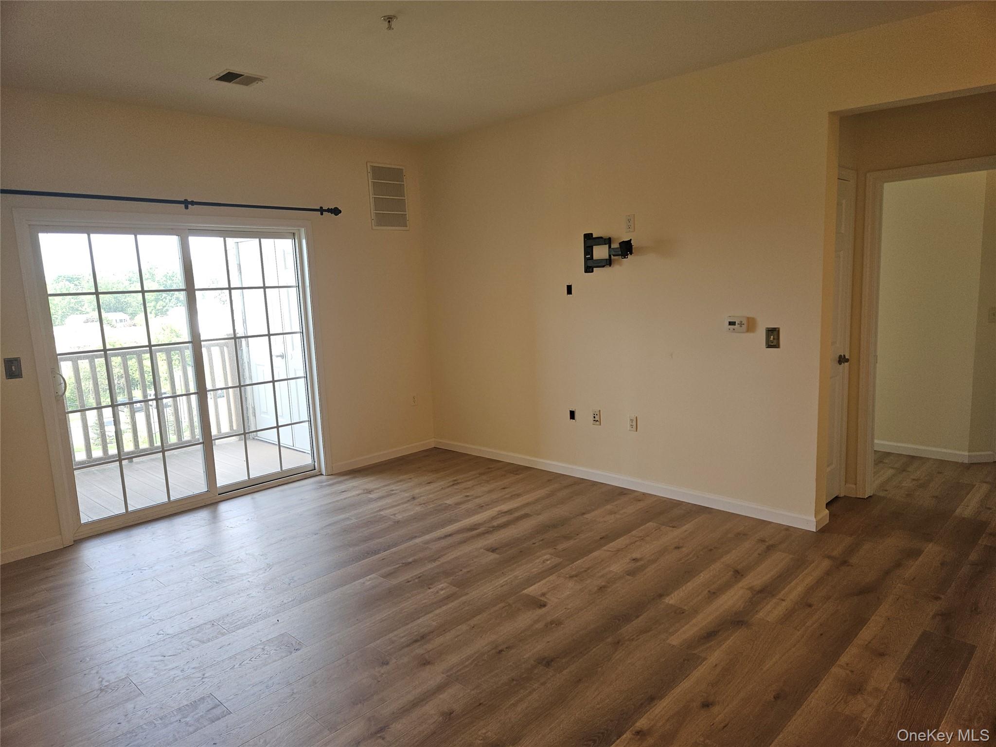 934 Tower Ridge Circle Property Photo 15