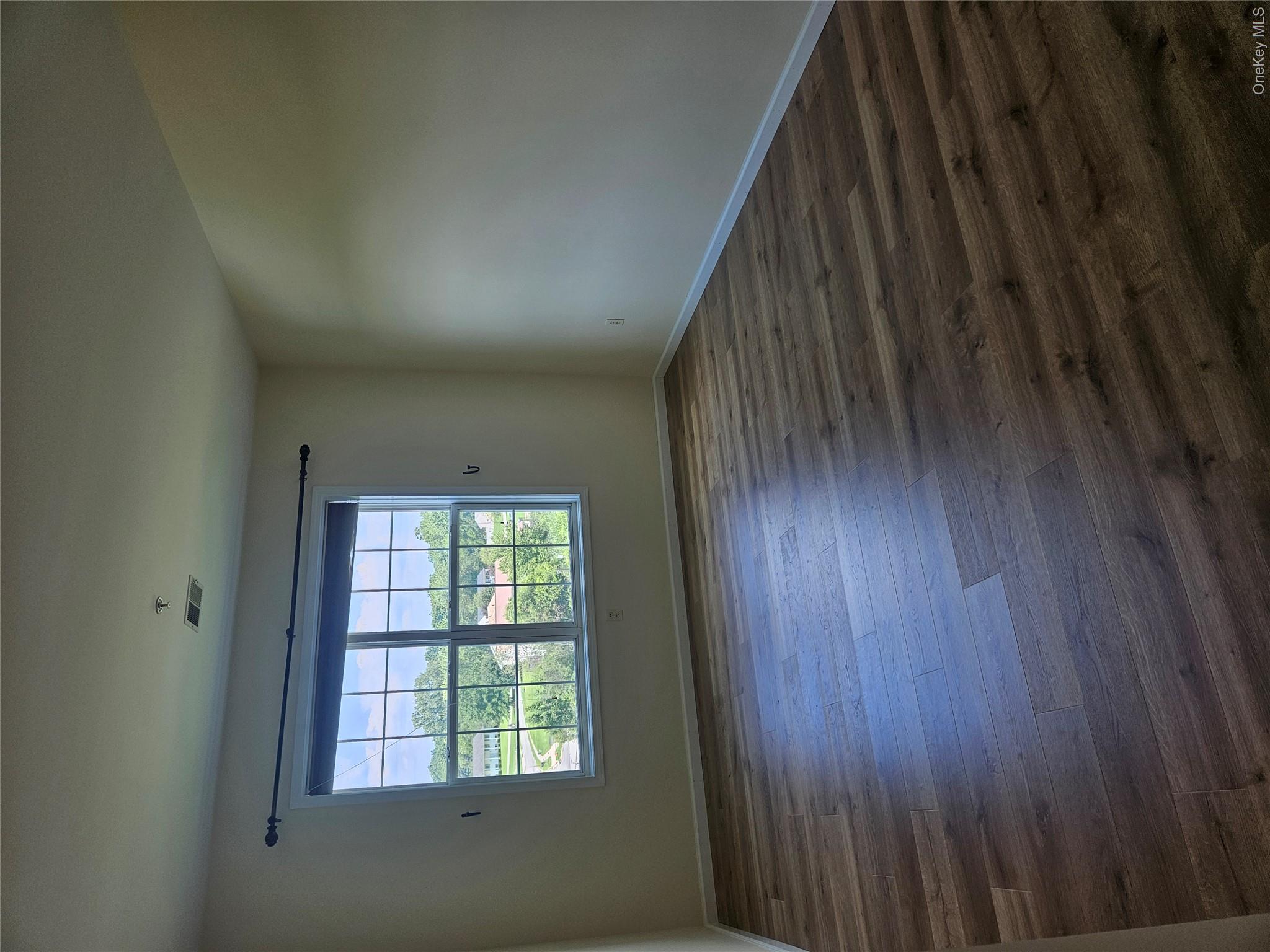 934 Tower Ridge Circle Property Photo 16