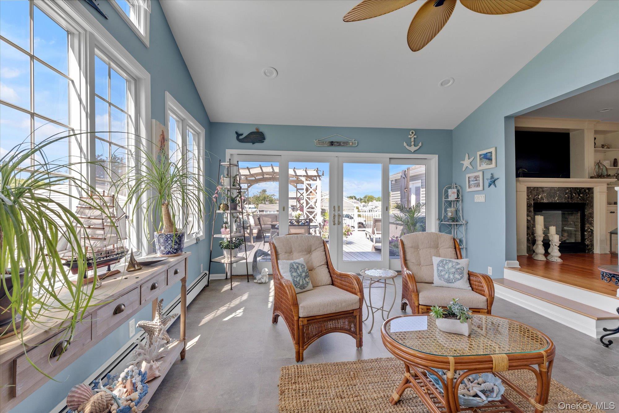 6 Montgomery Lane Property Photo 5