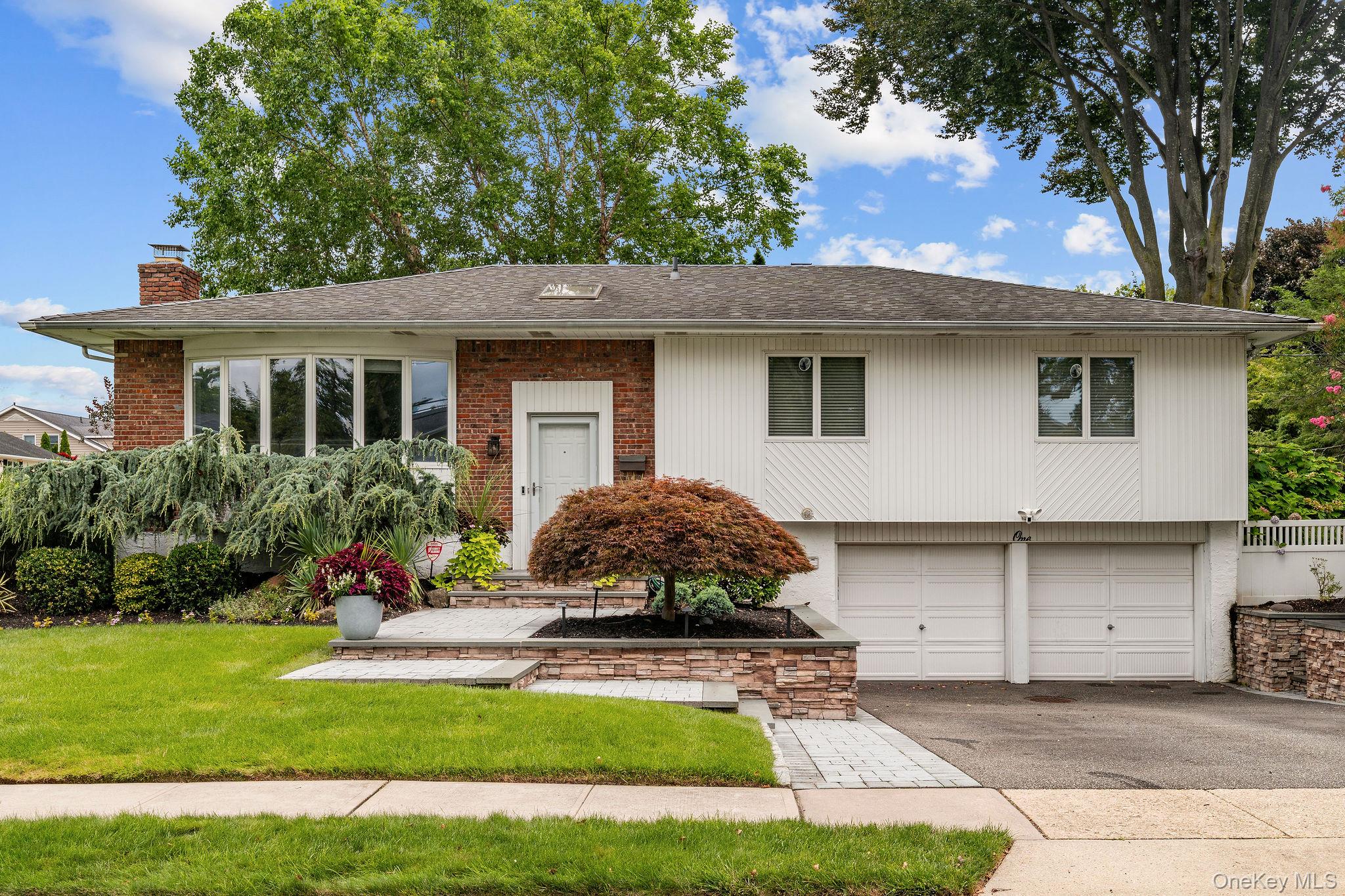 1 Cortland Avenue Property Photo 1