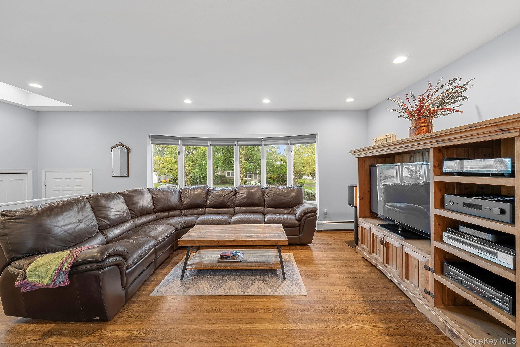 1 Cortland Avenue Property Photo 6