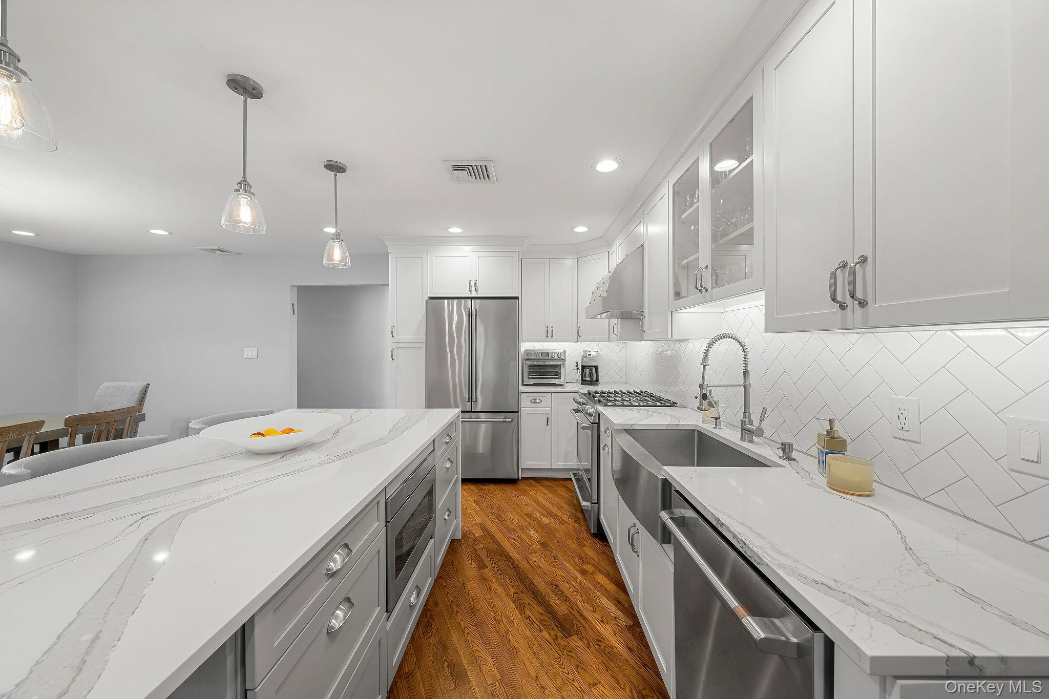 1 Cortland Avenue Property Photo 11