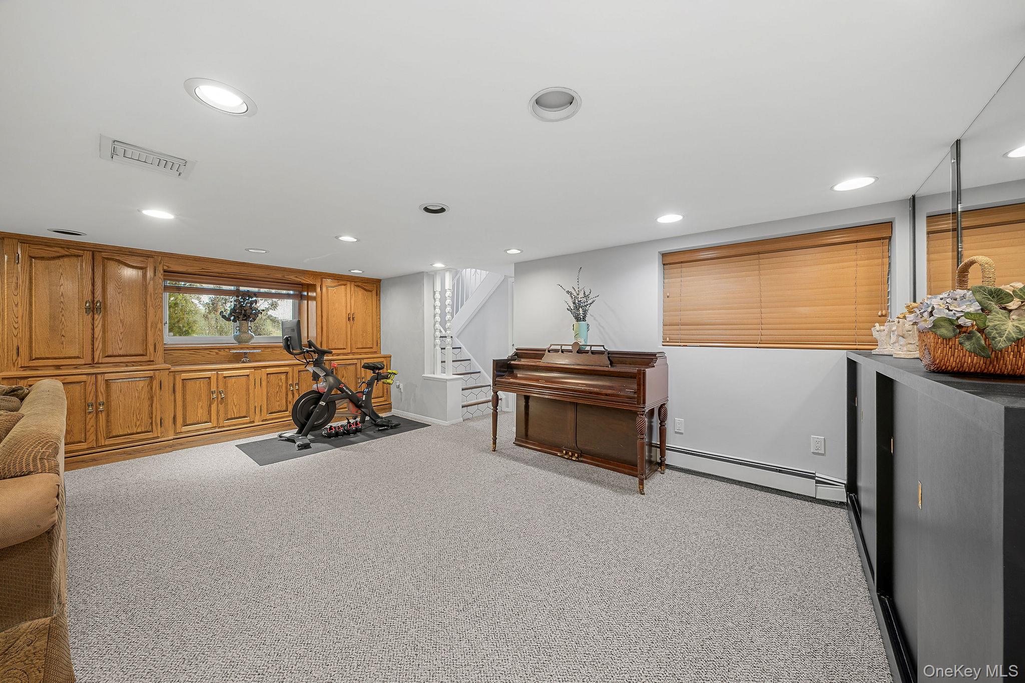 1 Cortland Avenue Property Photo 22