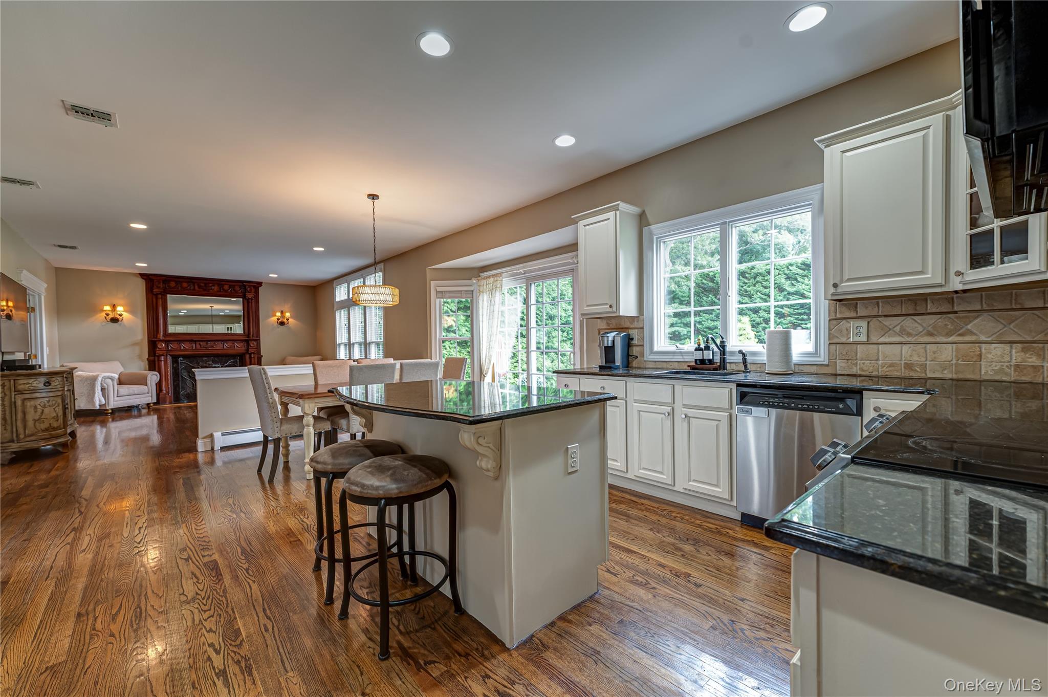 61 Hillside Avenue Property Photo 3