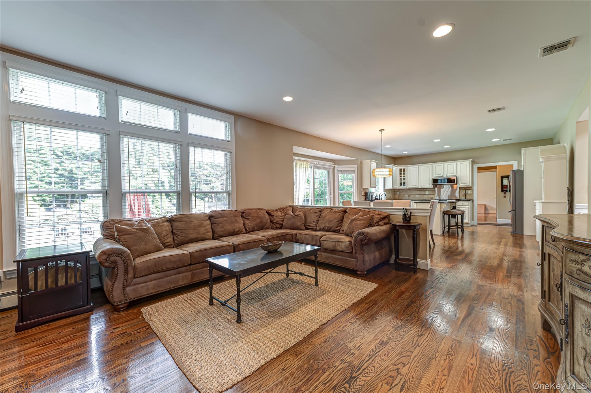 61 Hillside Avenue Property Photo 6