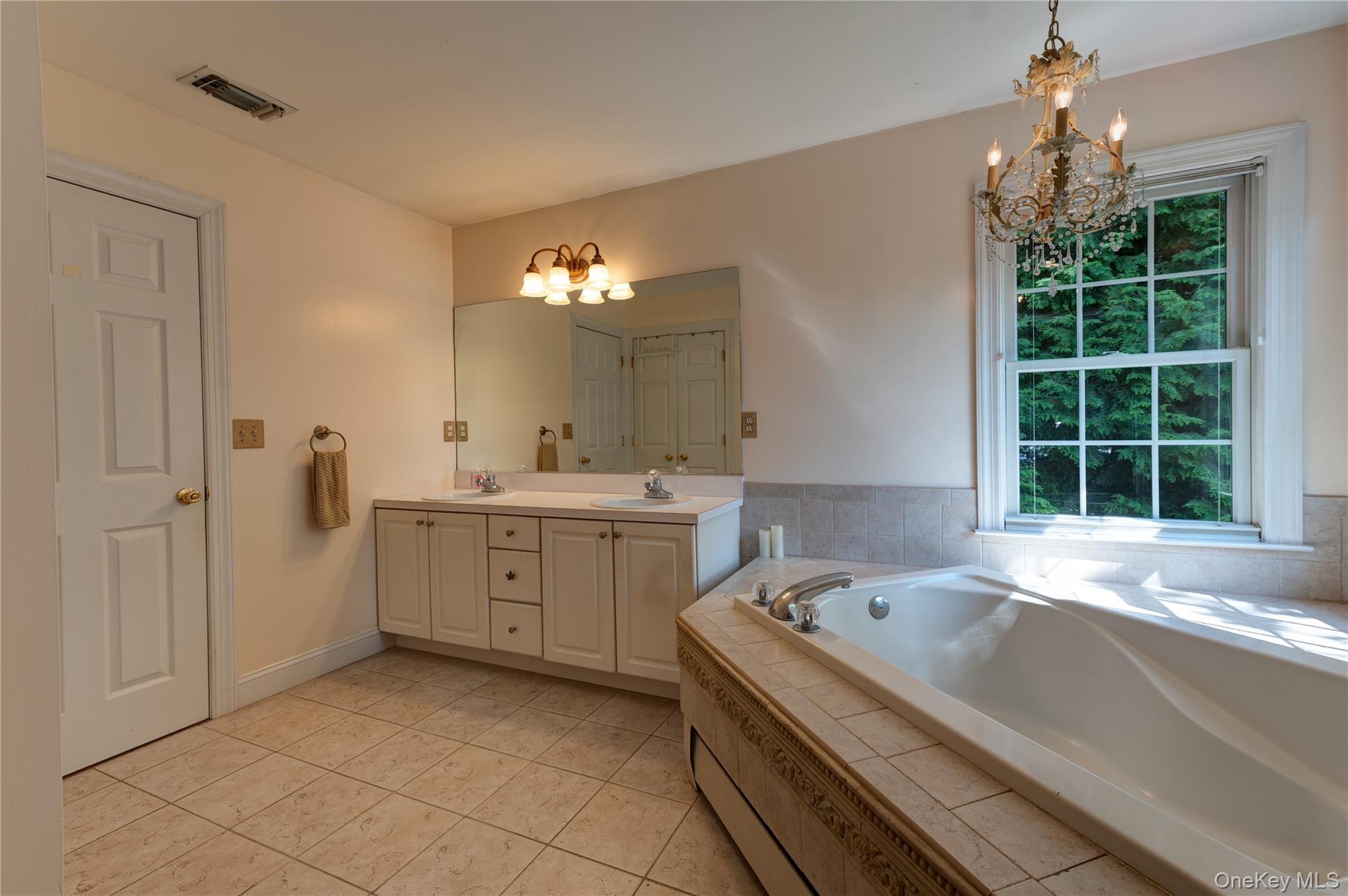 61 Hillside Avenue Property Photo 17