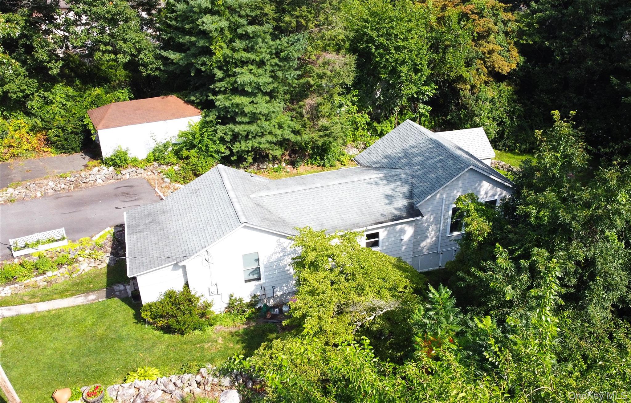 21 Garrison Road Property Photo 2