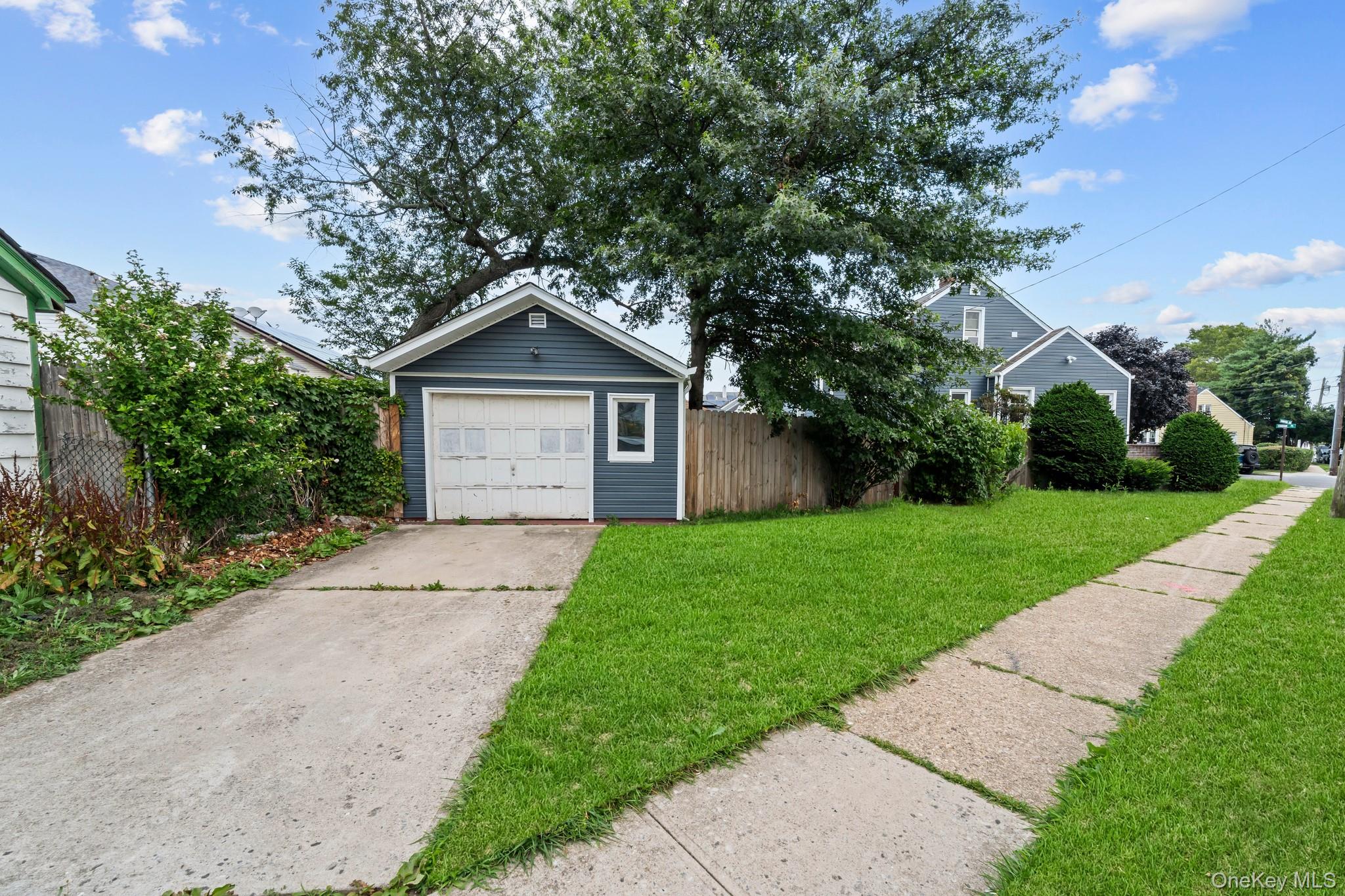 2 Fordham Place Property Photo 13