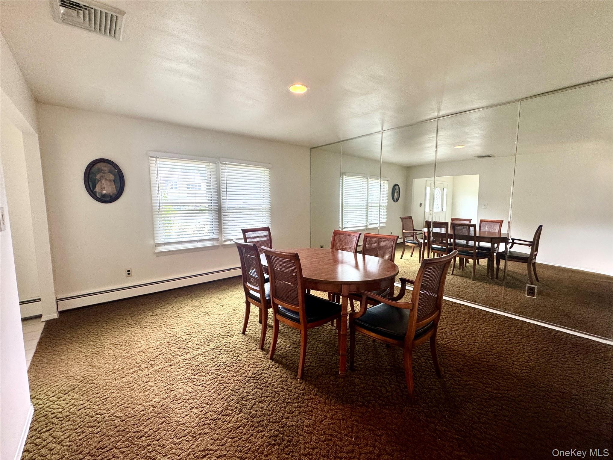 15 Stonehurst Lane Property Photo 3