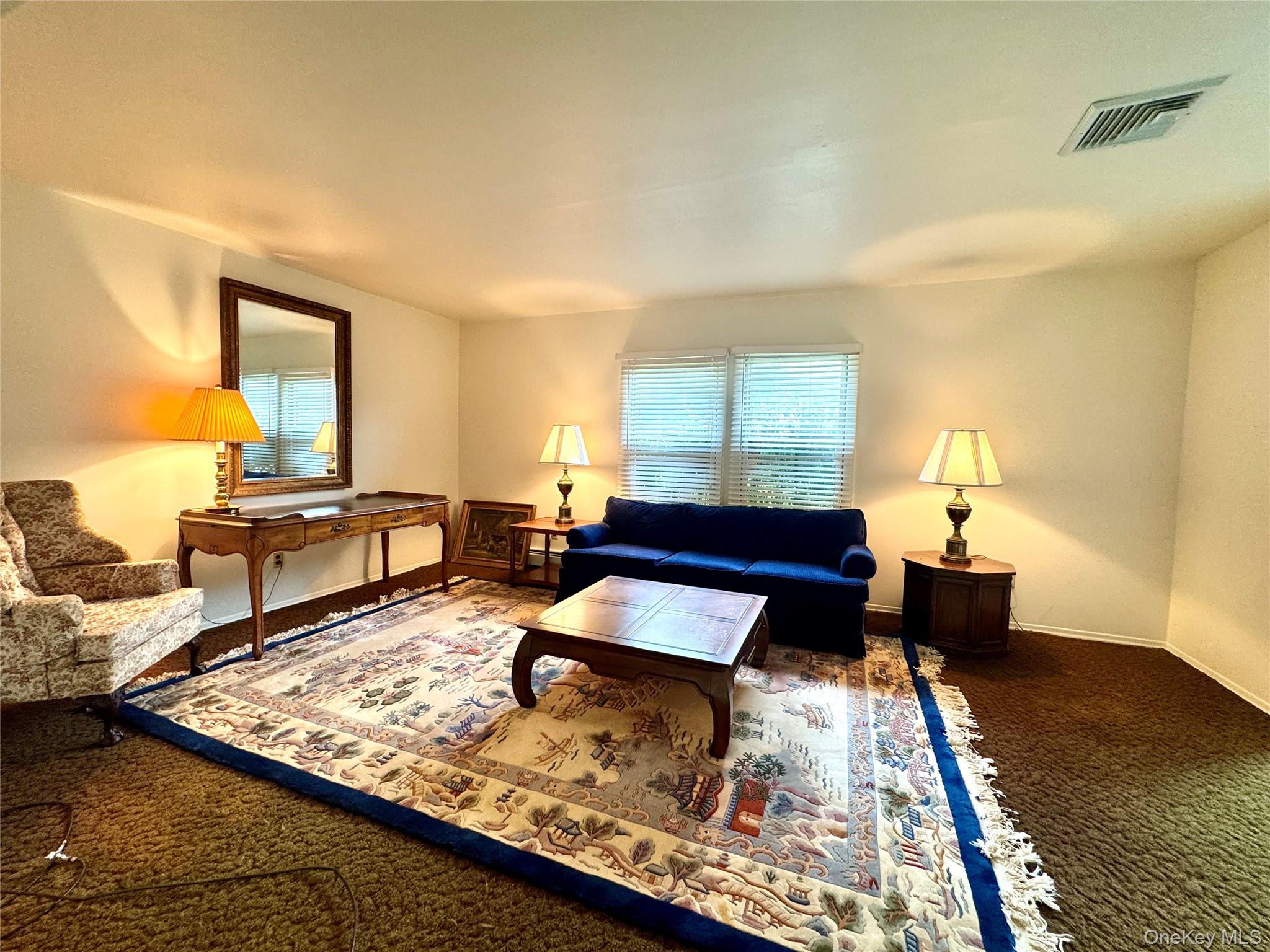 15 Stonehurst Lane Property Photo 6