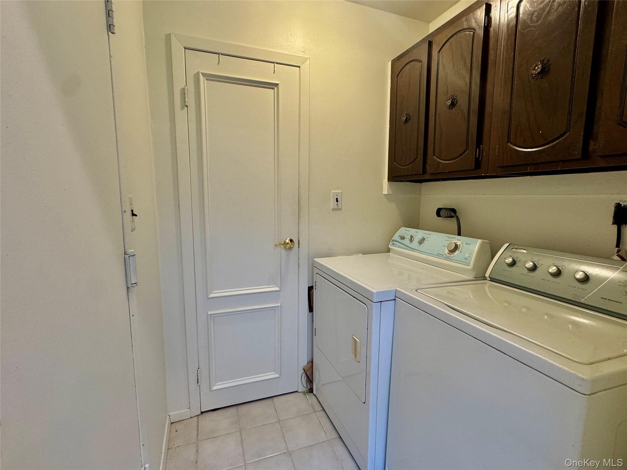 15 Stonehurst Lane Property Photo 16