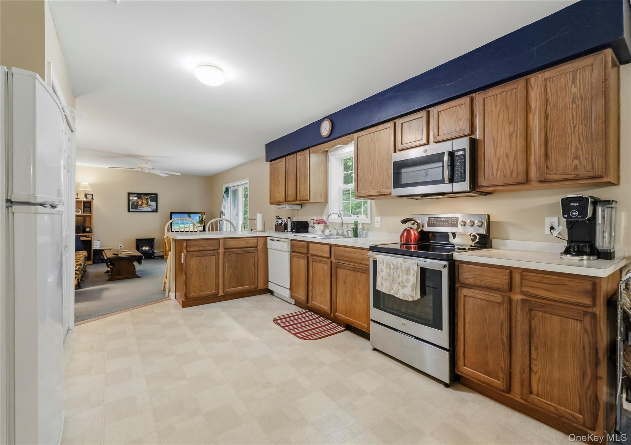 45 Wiccopee Road Property Photo 10