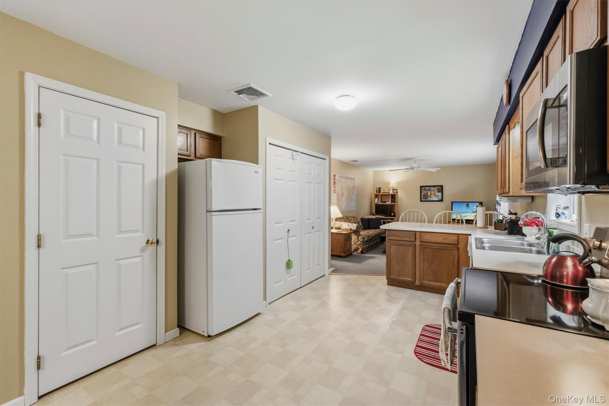 45 Wiccopee Road Property Photo 12