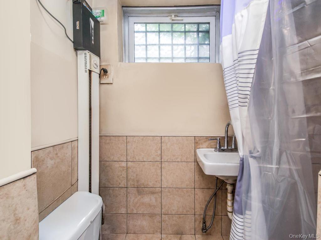 1893 Longfellow Avenue Property Photo 18