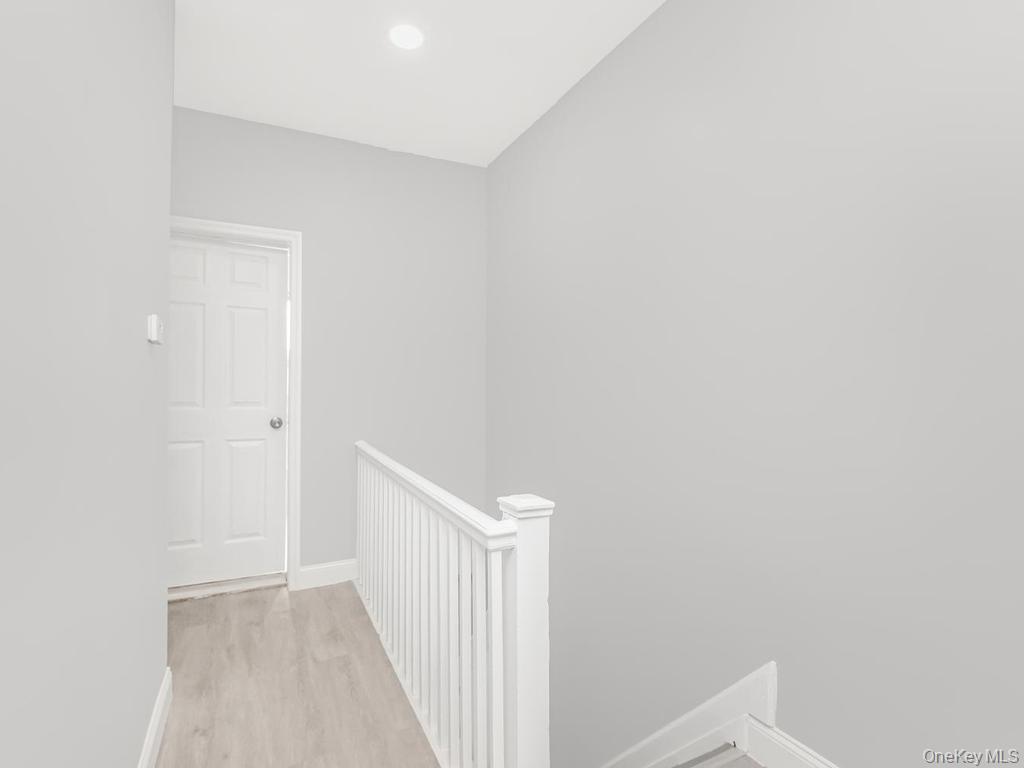 1893 Longfellow Avenue Property Photo 19