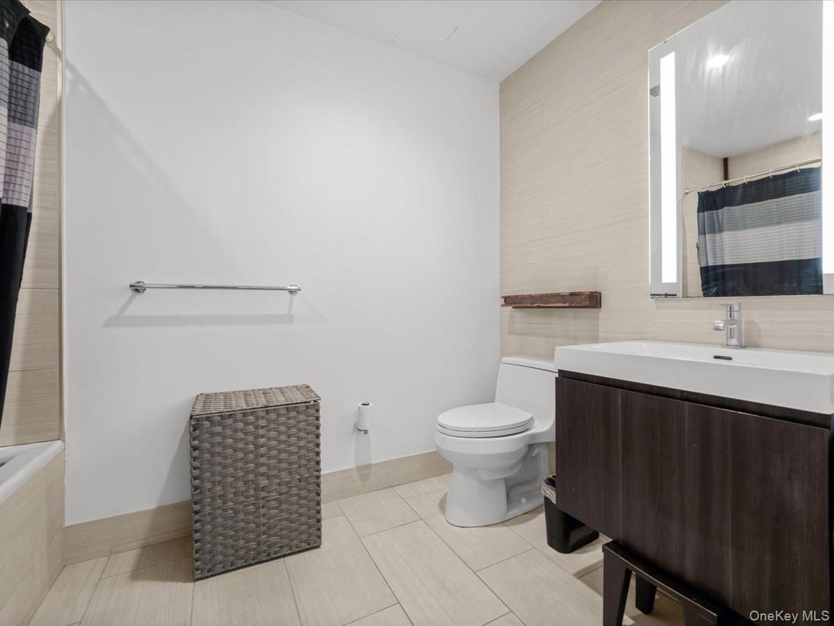13103 40th Road 11d Property Photo 6