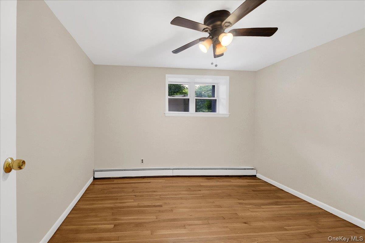 238 Van Cortlandt Park Avenue Property Photo 10