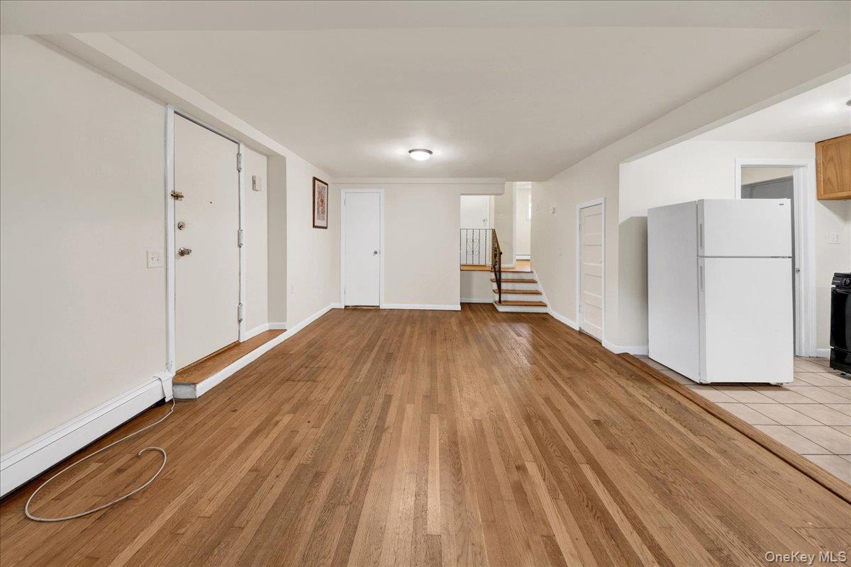 238 Van Cortlandt Park Avenue Property Photo 13