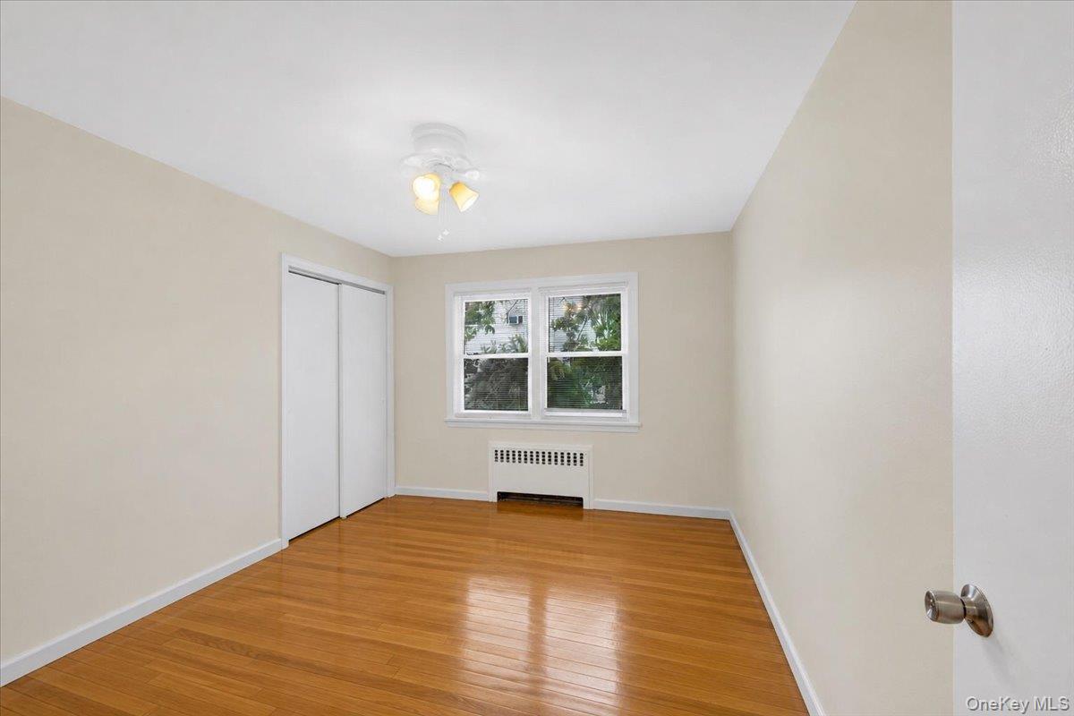 238 Van Cortlandt Park Avenue Property Photo 19