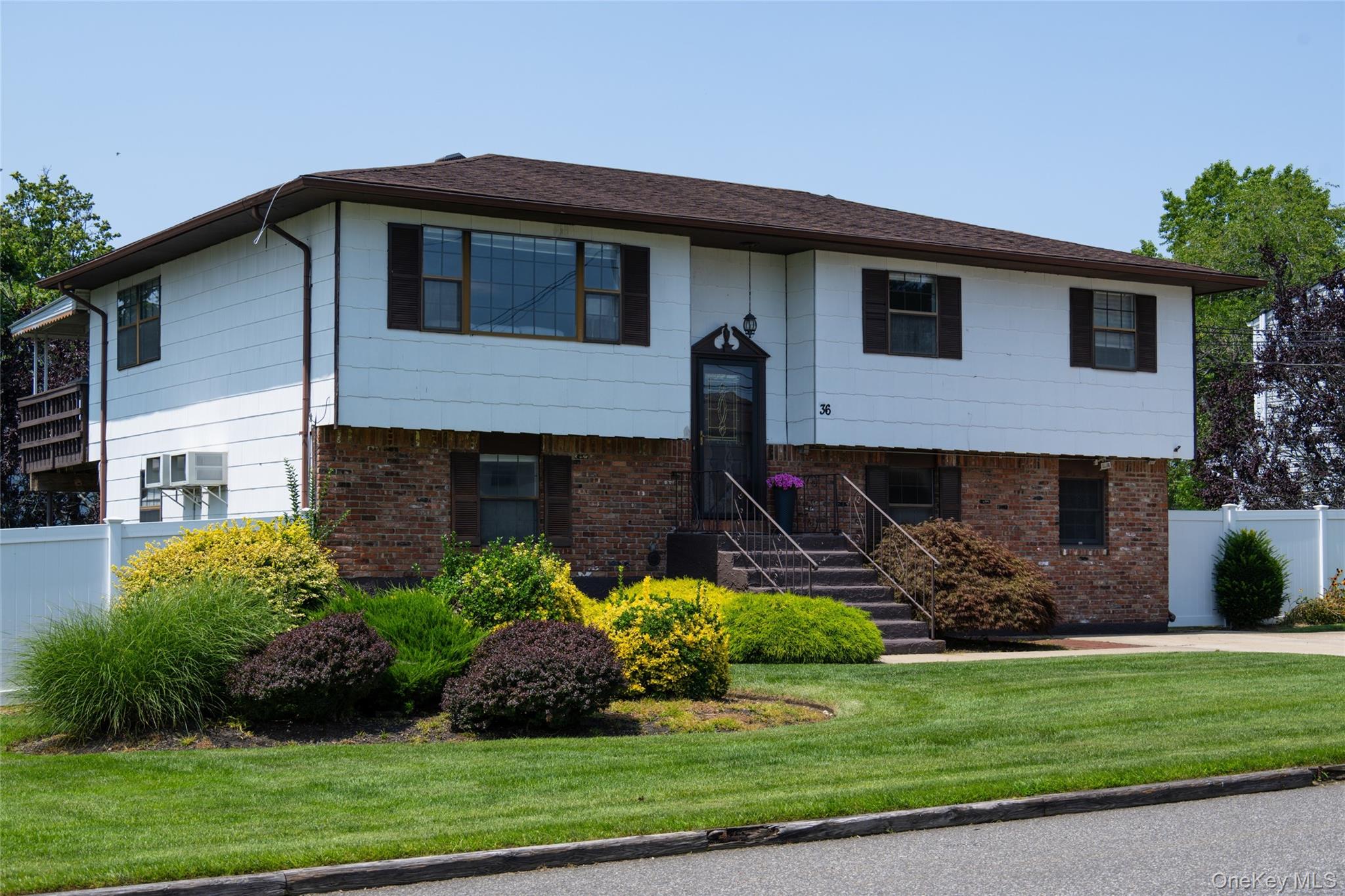 36 Osceola Avenue Property Photo 2