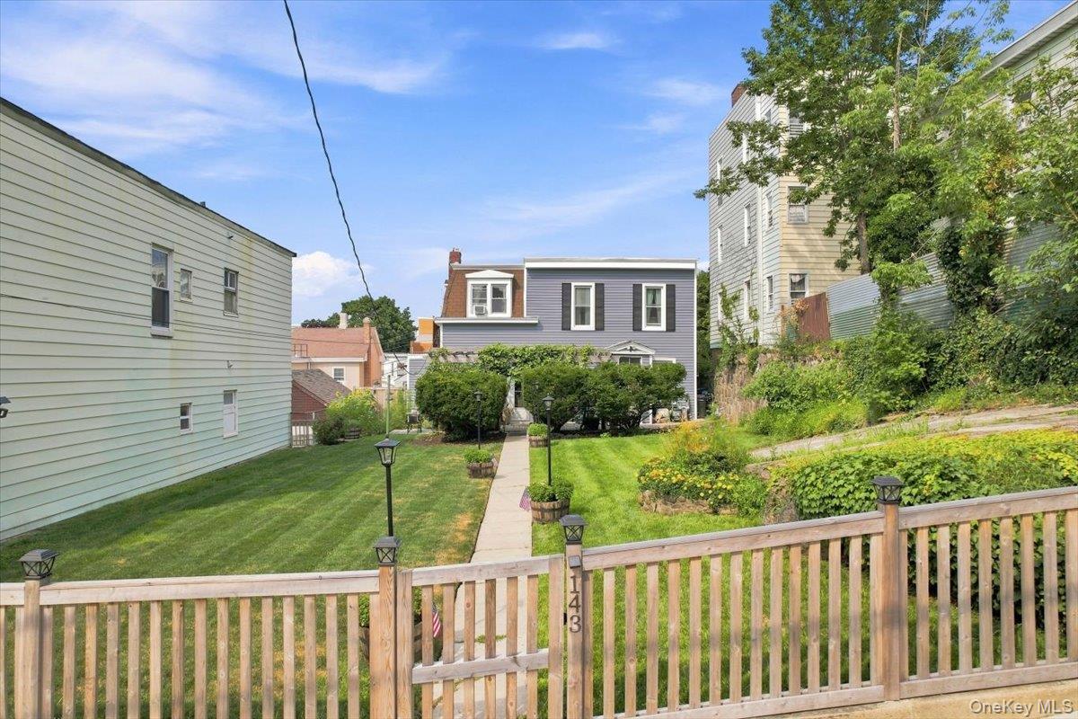 143 Oliver Avenue Property Photo 2