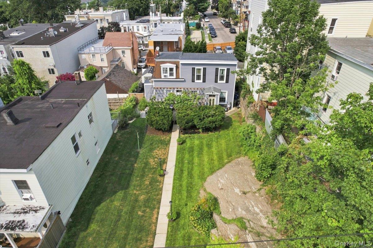 143 Oliver Avenue Property Photo 3