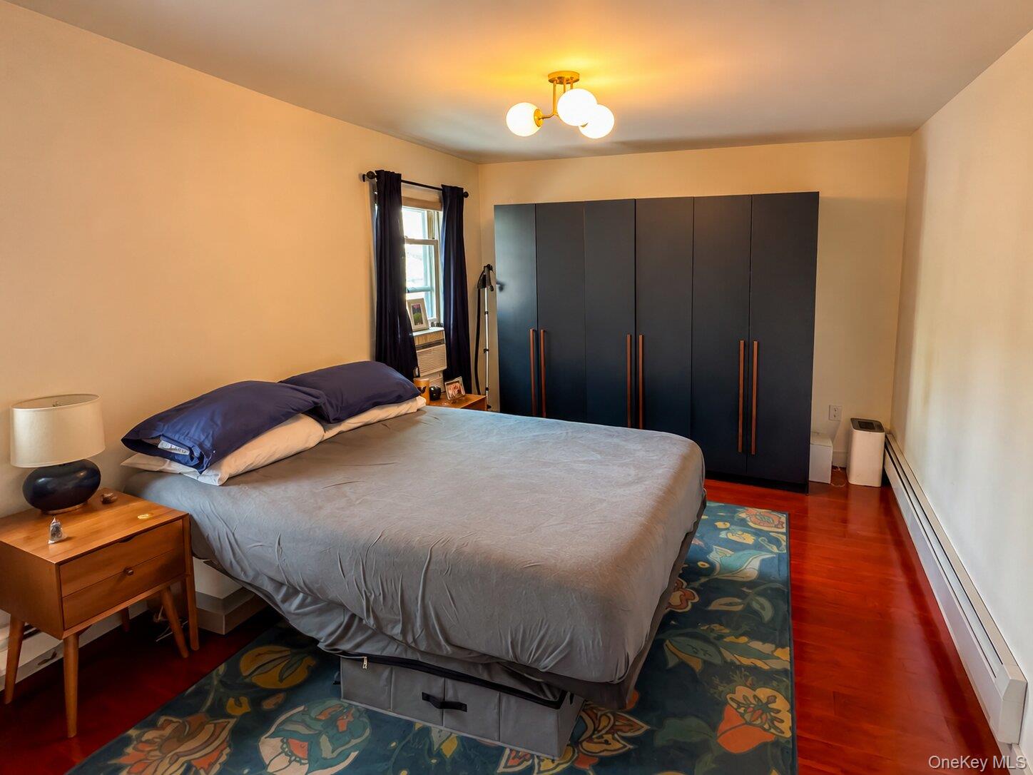 15038 Grand Central Parkway Property Photo 11