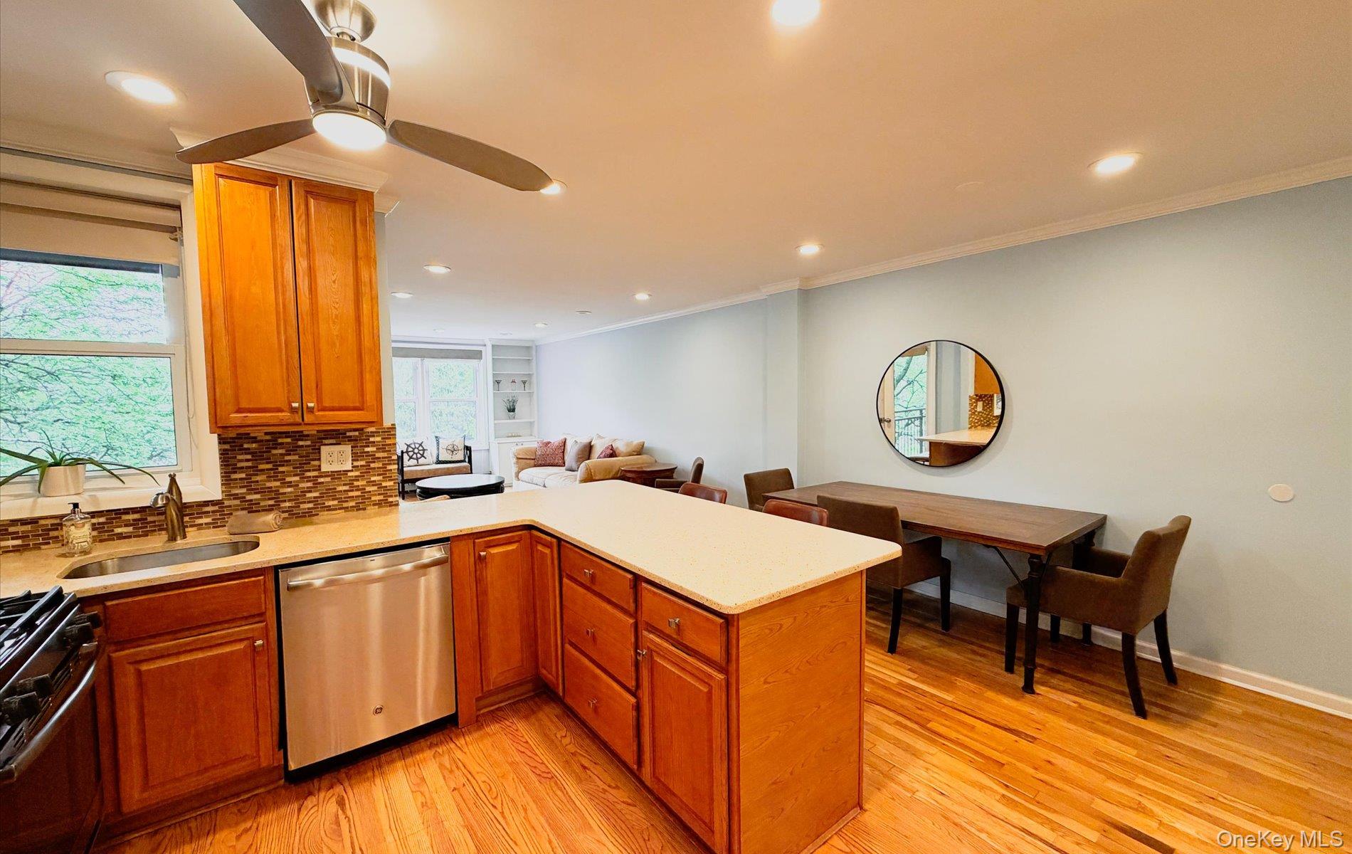 42-30 Douglaston Parkway 5L Property Photo 1